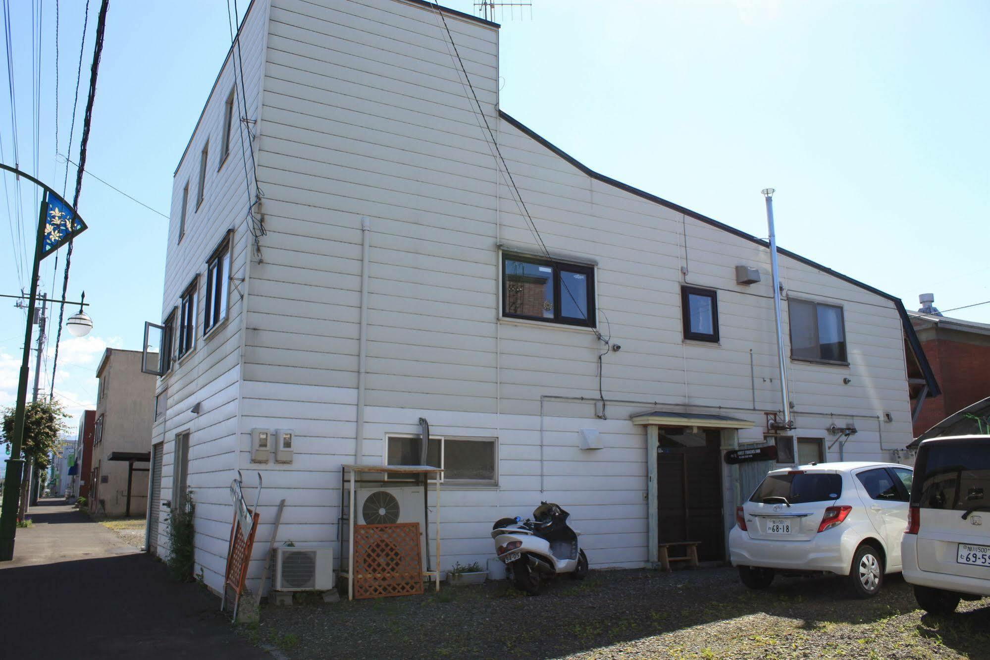 First Track Inn Nakafurano Bagian luar foto